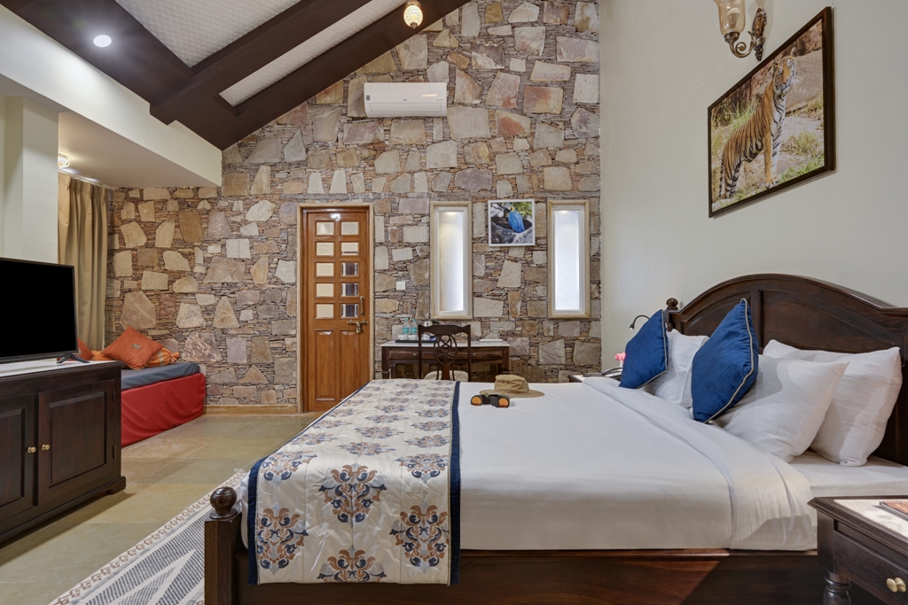 Cottage with Garden View