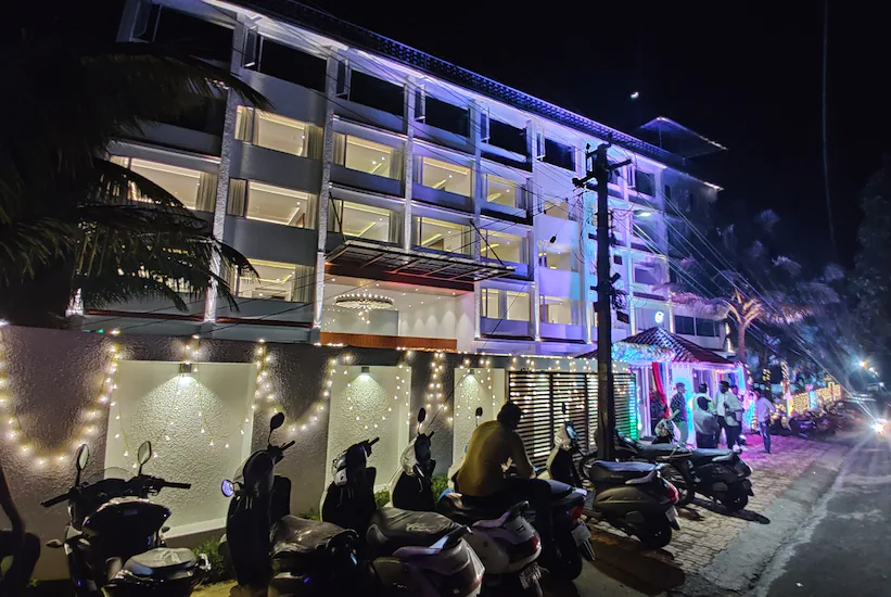 Walom Grand Resort, Panaji 5