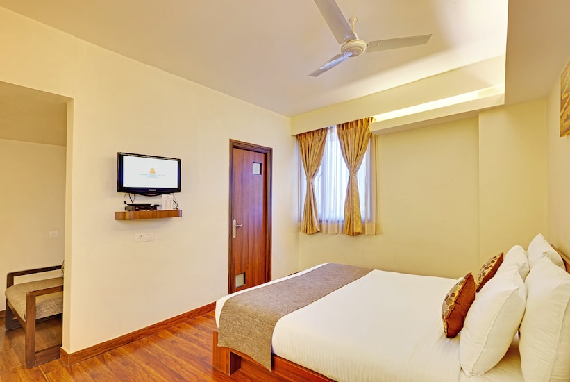 Whispering Palms Hotel -Jaipur, Jaipur 4