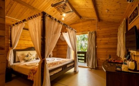 Baga Hideout Resort