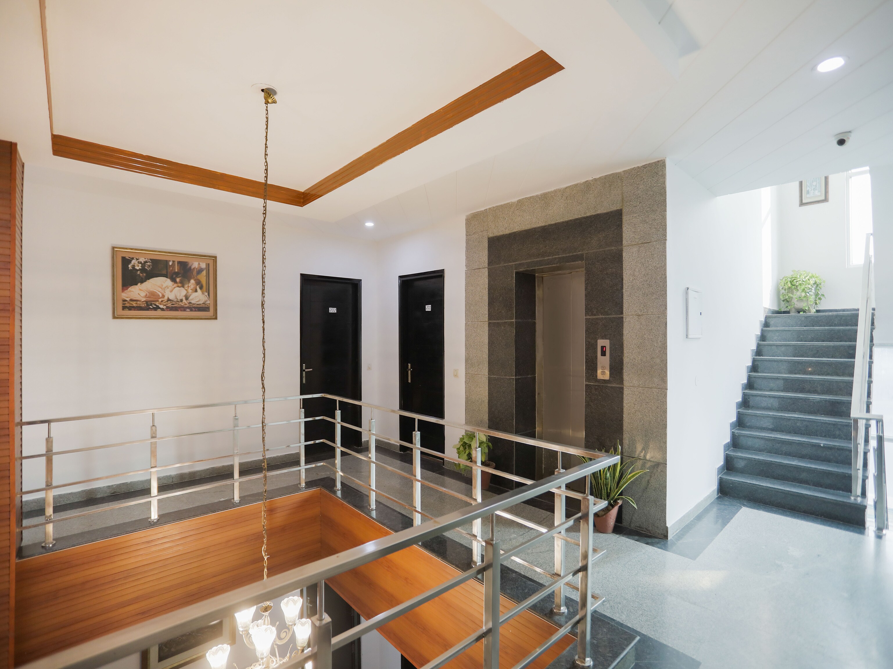 Collection O 84796 Royal Residency, Gurgaon 3