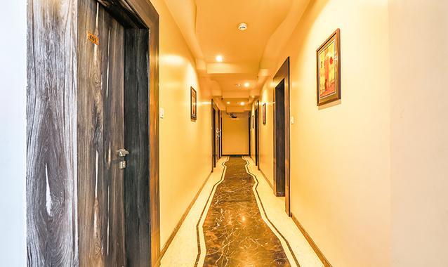 FabHotel Regal Inn, Pune 4