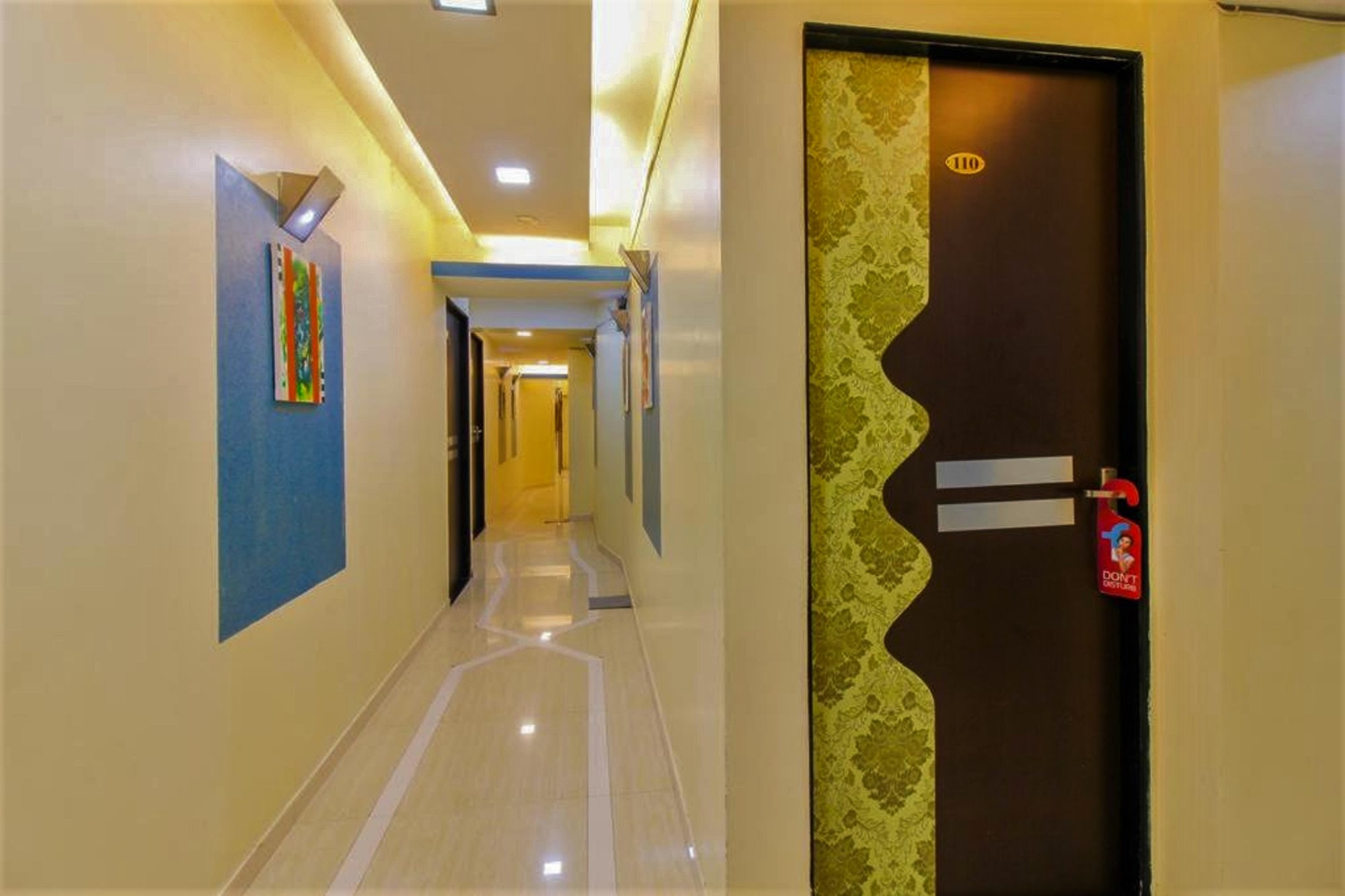 Fab Express Amber Corp Inn, Mumbai 3