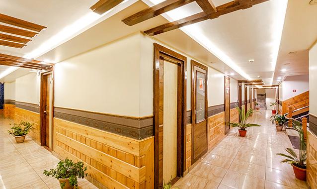 Fab Hotel Prime Superb Rohtang Heights, Manali 2