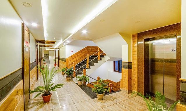 Fab Hotel Prime Superb Rohtang Heights, Manali 4