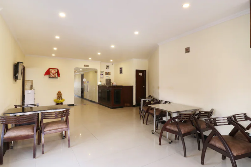 Hotel Naaz, Mussoorie 4