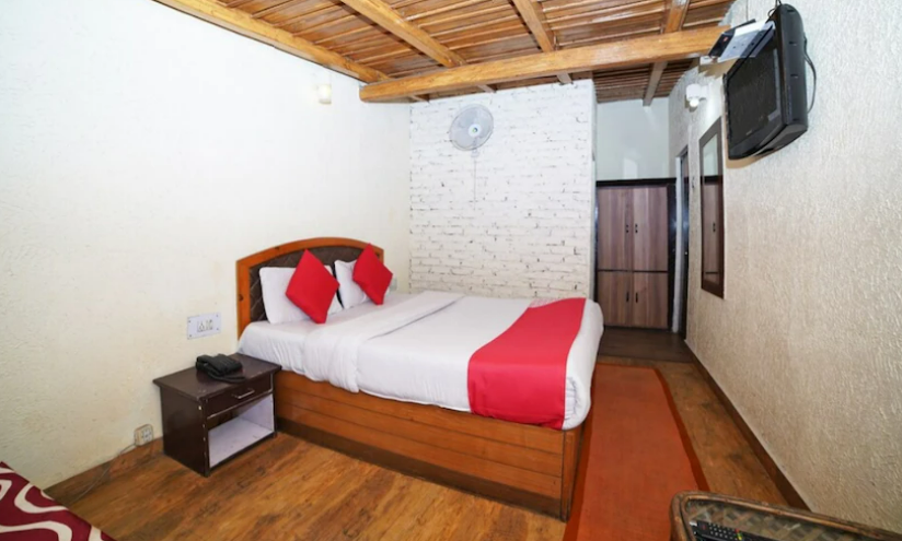 Hotel New Bharat, Nainital 3