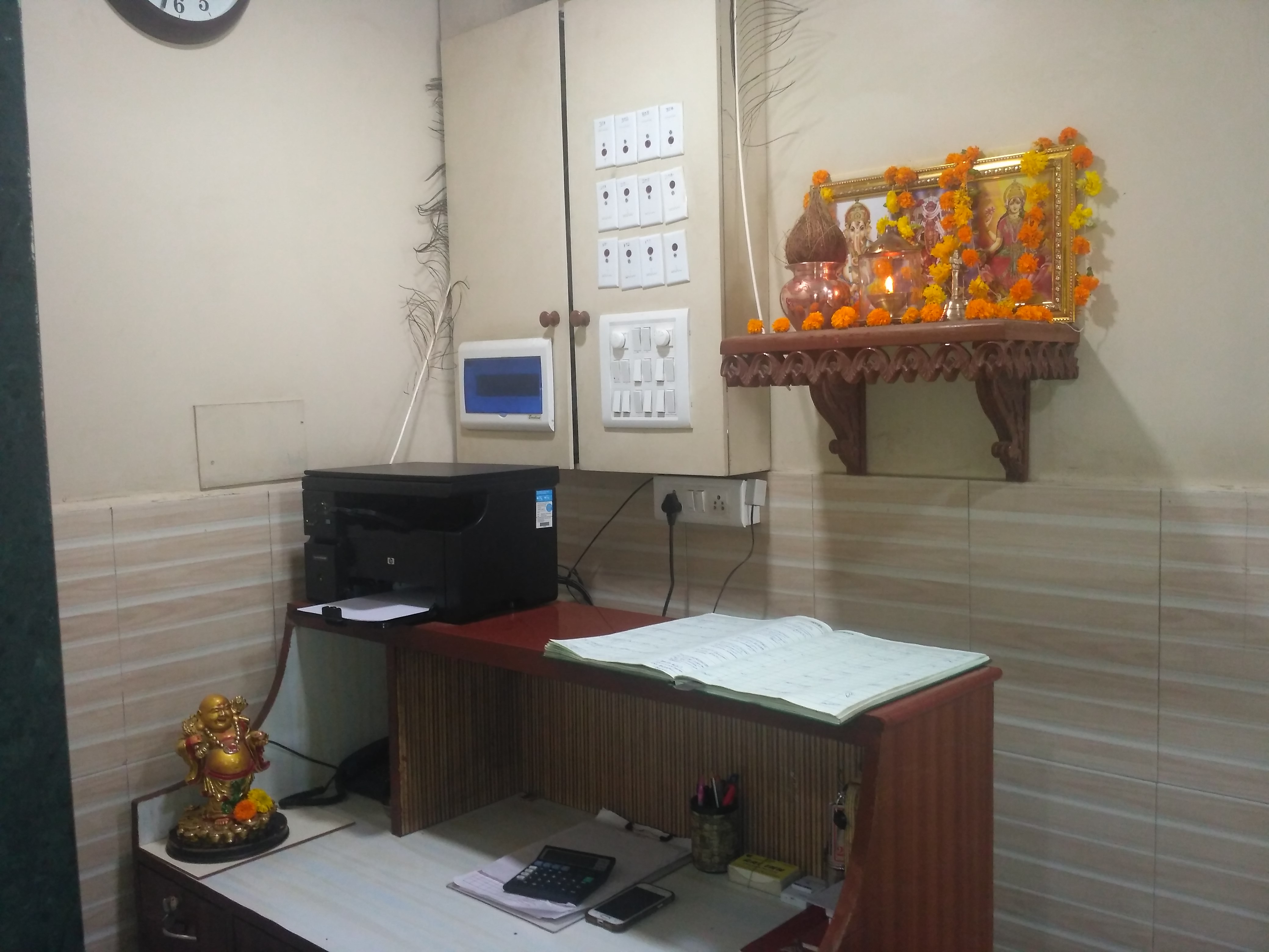 HOTEL RAJ INN GUEST HOUSE, Navi Mumbai 3