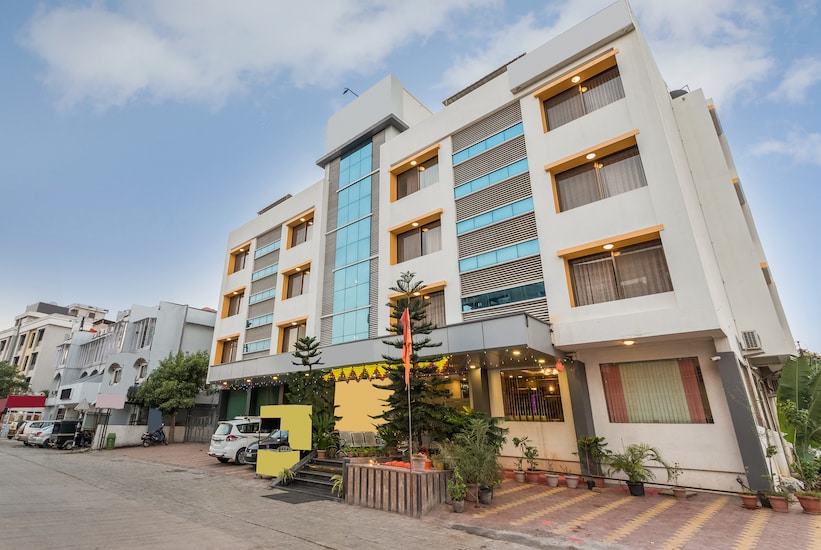 Hotel Mandai Palace, Shirdi 3