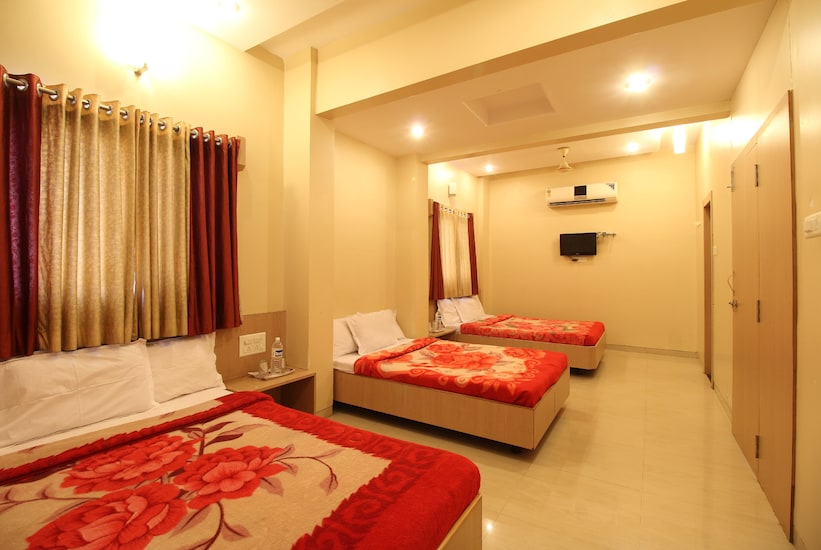 Hotel Sai Palkhi, Shirdi