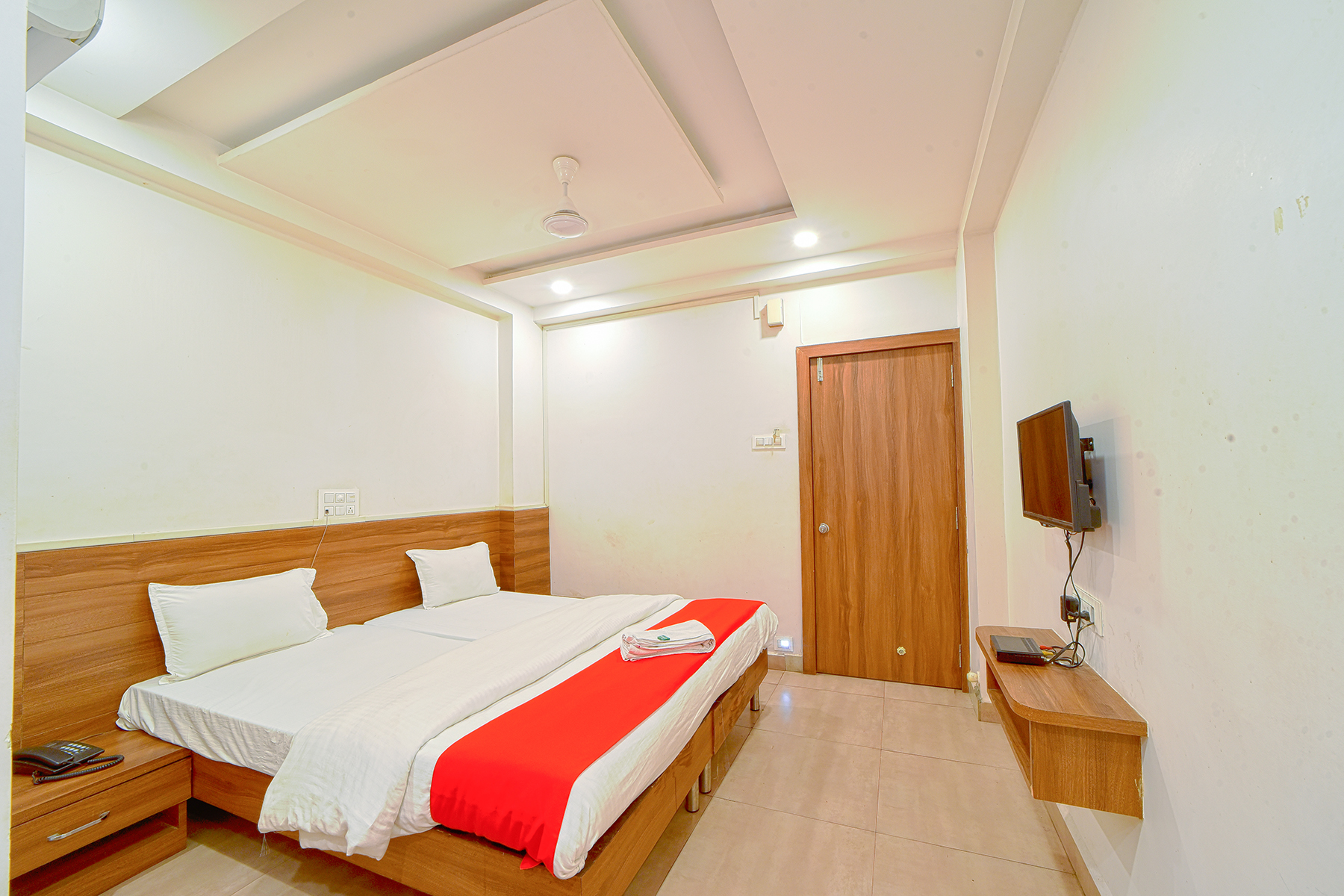 Hotel Radhika Deluxe, Kolhapur 5