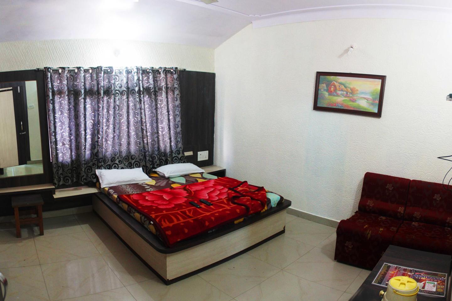 Hotel abhimanyu, Pachmarhi 5