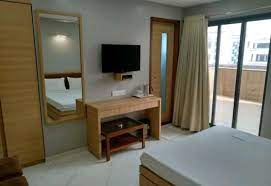 Tirupati Residency Hotel, Surat 5