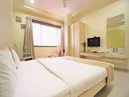 Hotel Suncity, Surat 5