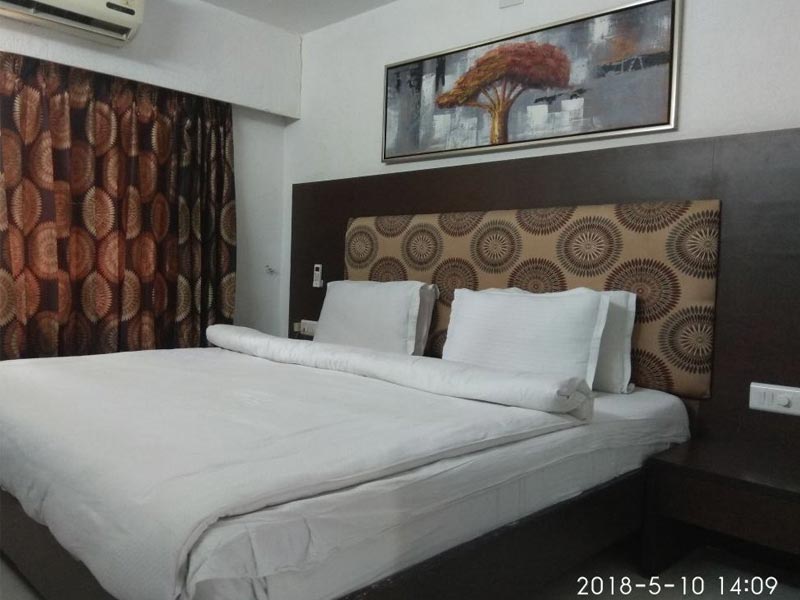 Sterling Greenwoods Lake Resort, Ahmedabad 2