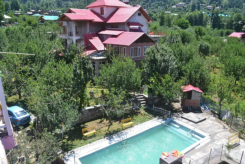 Bharhka Countryside Cottage Resort, Manali