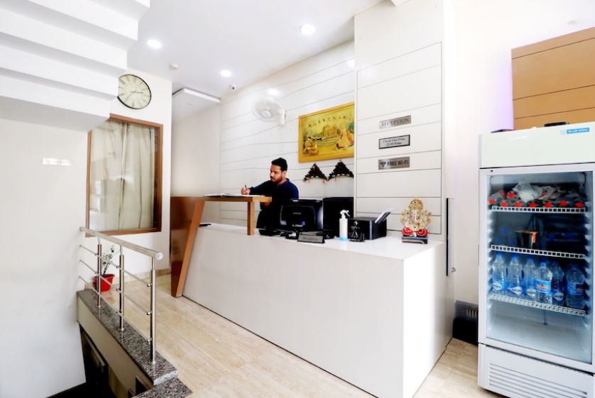 Hotel JJ Crown - Zirakpur, Zirakpur 5