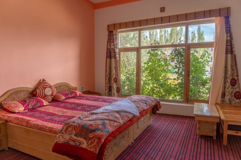 Norbo guest house, Leh 3