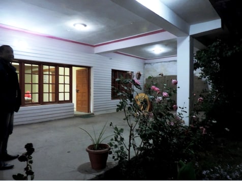 A.O Guest house sumoor Nubra, Leh 3