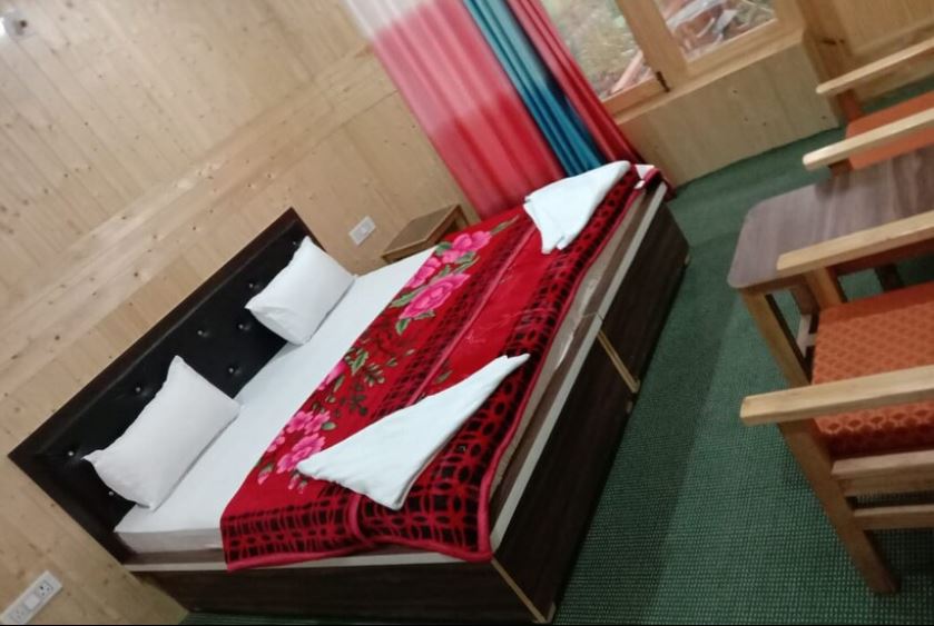 Sand Field Guest house, Leh 4
