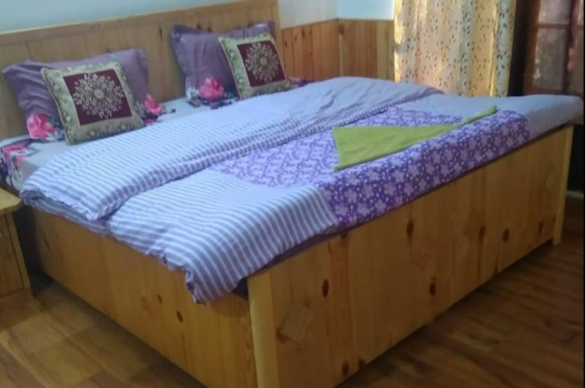 Feroz Home stay, Leh 4
