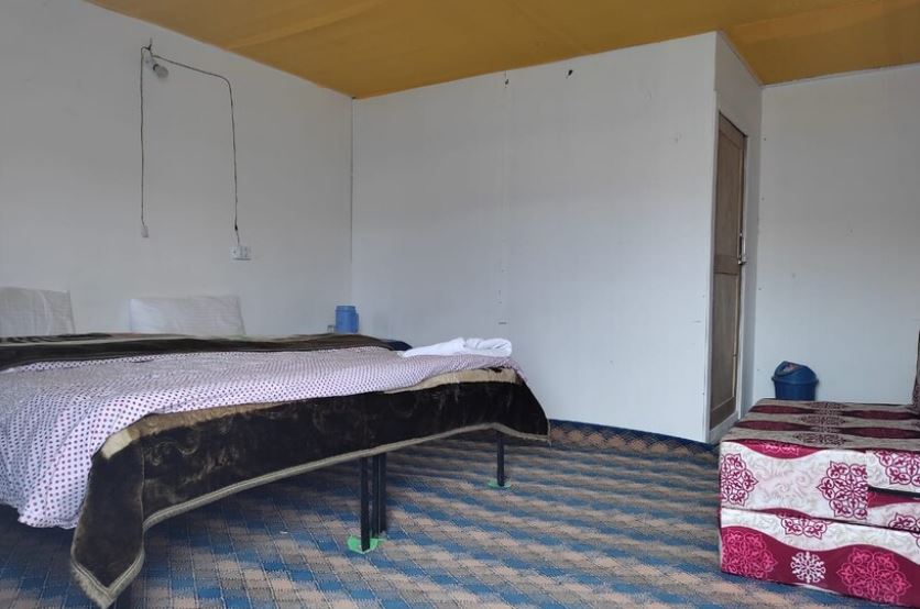 Thangzhing home stay, Pangong 5