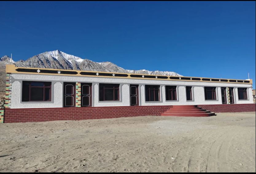 Zamthapa Guest house Merak, Pangong 2