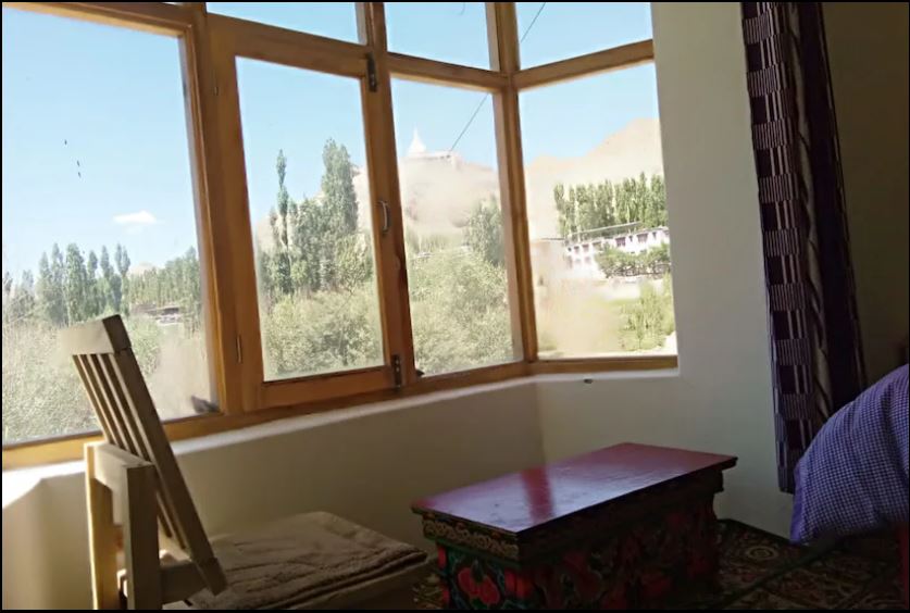 Golden palace guest house, Leh 4