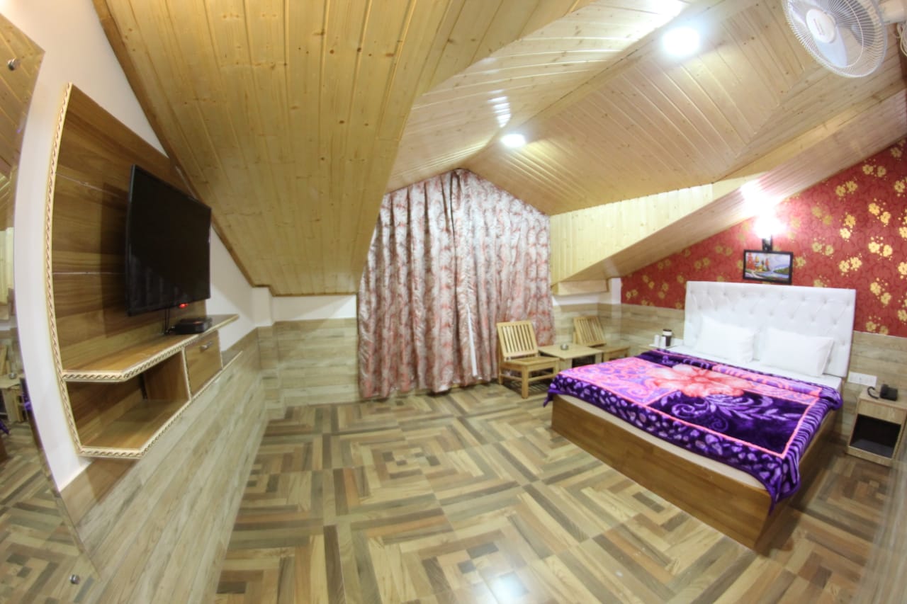 Hotel Kullu Manali Inn, Manali 2