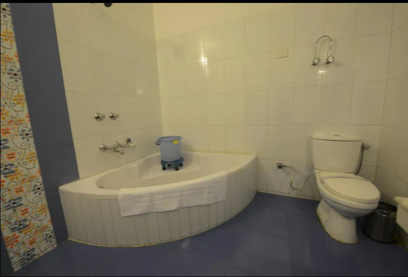 Hotel Park Paradise, Manali 2