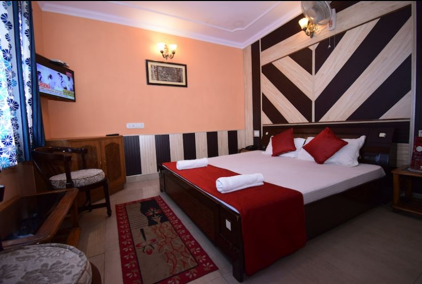 Hotel Rocksea, Shimla 2