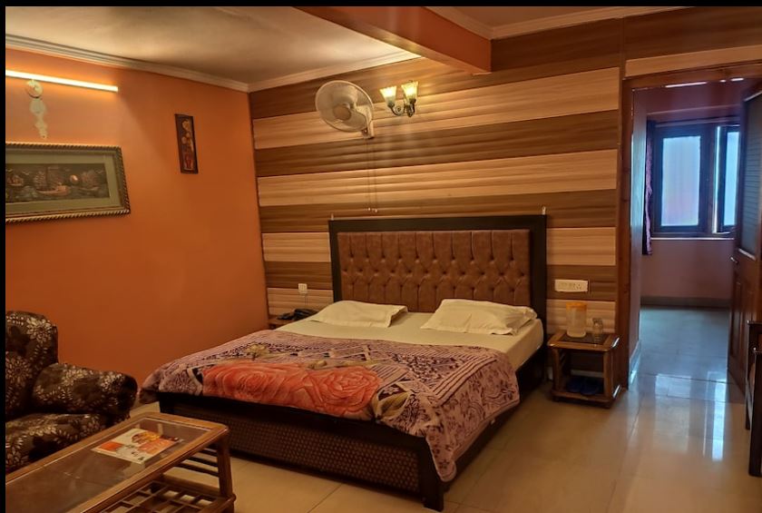 Hotel Rocksea, Shimla 3