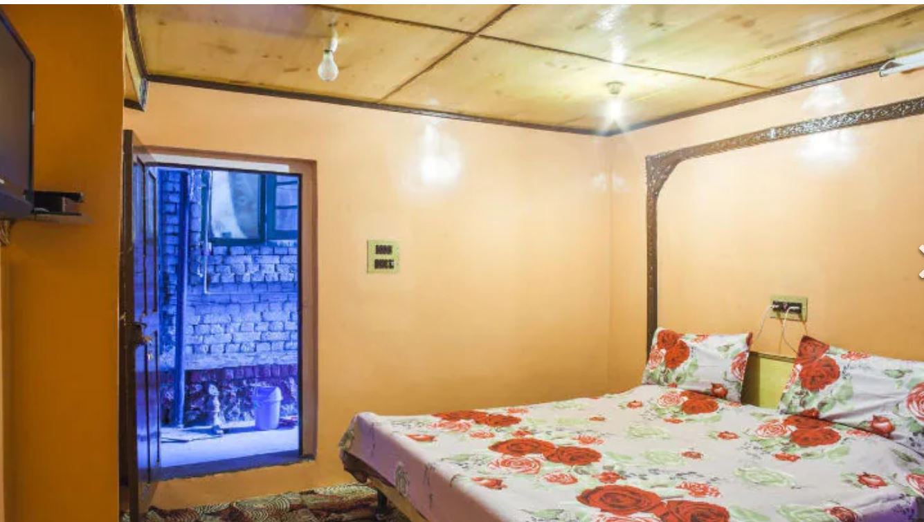 Hotel New Green View, Srinagar 5