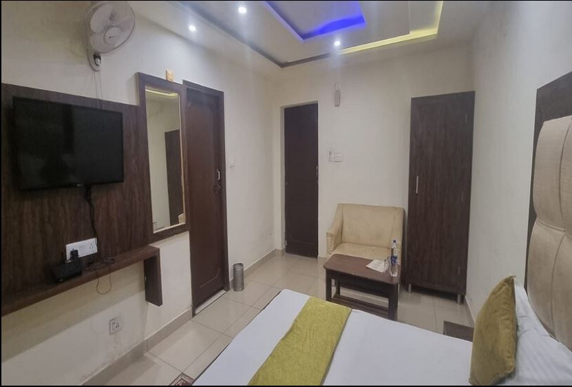 Hotel Bombay Palace, Dalhousie 4