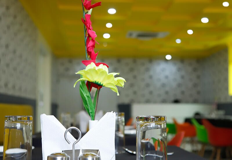Club Riviera, Budaun 3