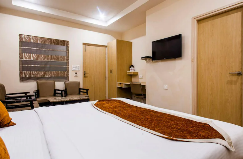 Hotel Malik Residency, Kanpur 4