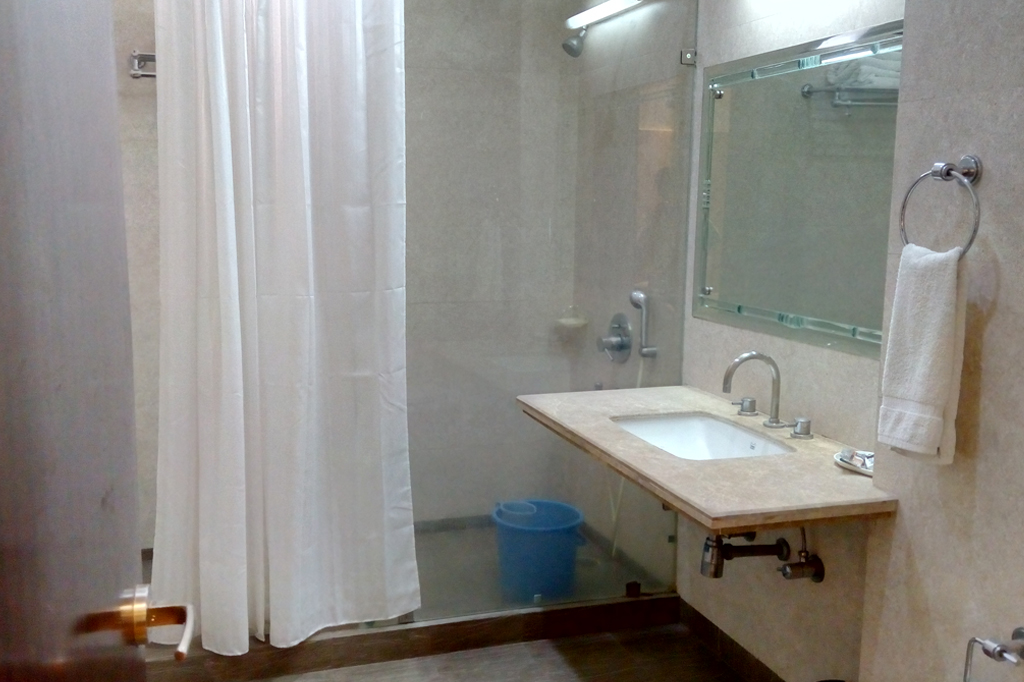 Hotel Kanha Continental, Kanpur 2