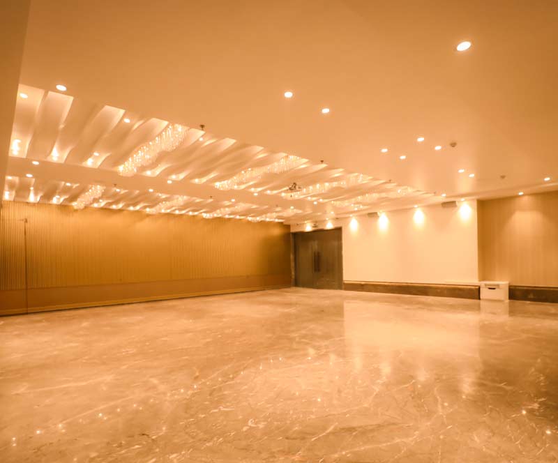 Hotel MVR Grand, Kanpur