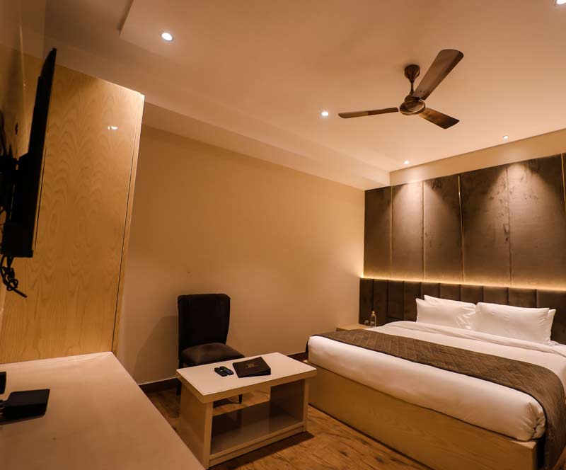 Hotel MVR Grand, Kanpur 2