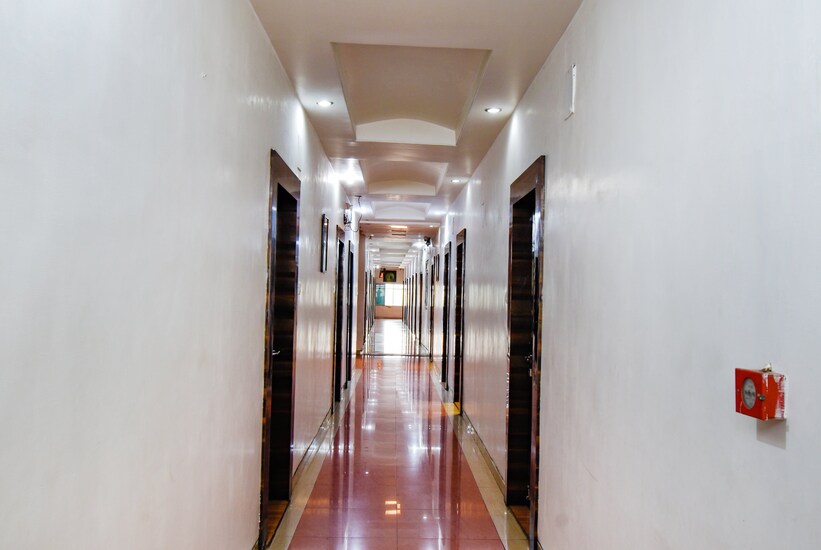 Hotel Raja Seth Palace, Kanpur 3