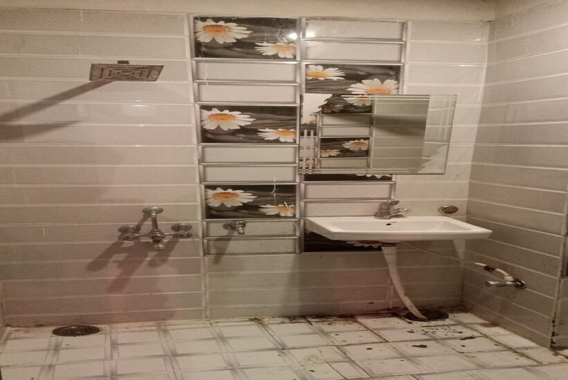 Hotel S R Lucknow, Lucknow 5