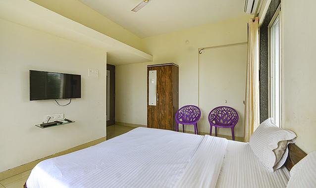 Fab Hotel Golden Leaf, Gurgaon 4