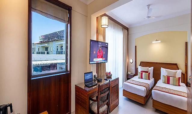 Fab Hotel Prime Sea Breeze Max, Goa 5