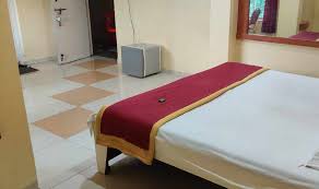 Holiday Cottage Inn, Pune 1