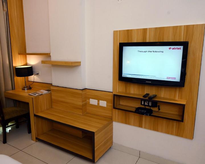 Hotel K C Crossroad, Panchkula 3