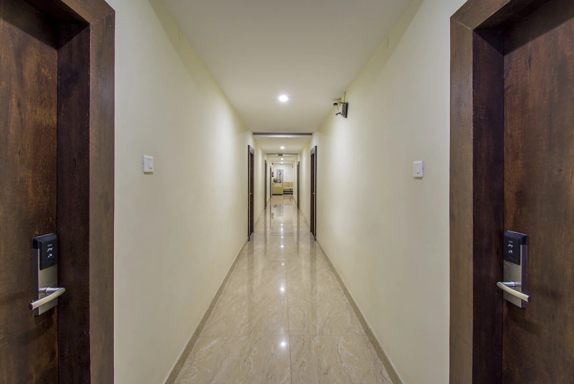 Ostin Viceroy Grand, Guntur 3