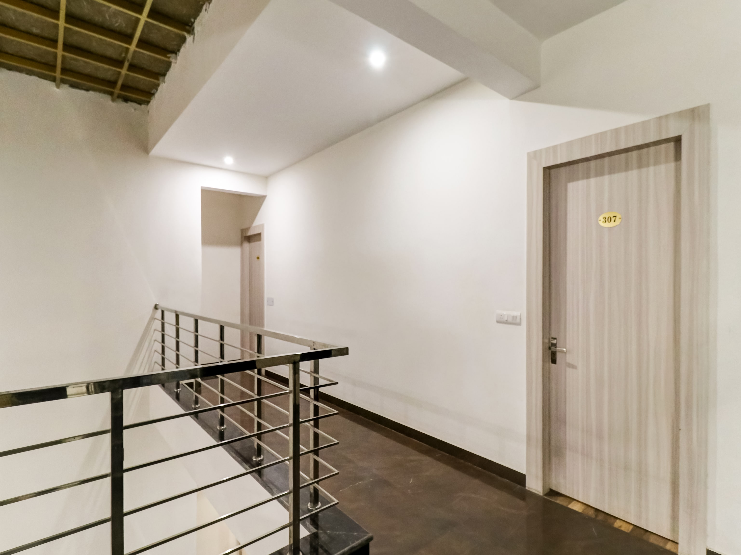 Townhouse 513 Hotel Skylight, Gurgaon 4