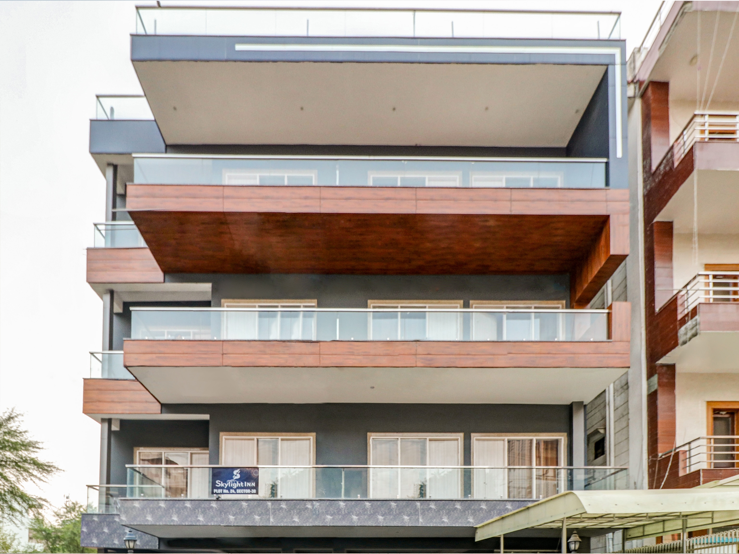 Townhouse 513 Hotel Skylight, Gurgaon 1