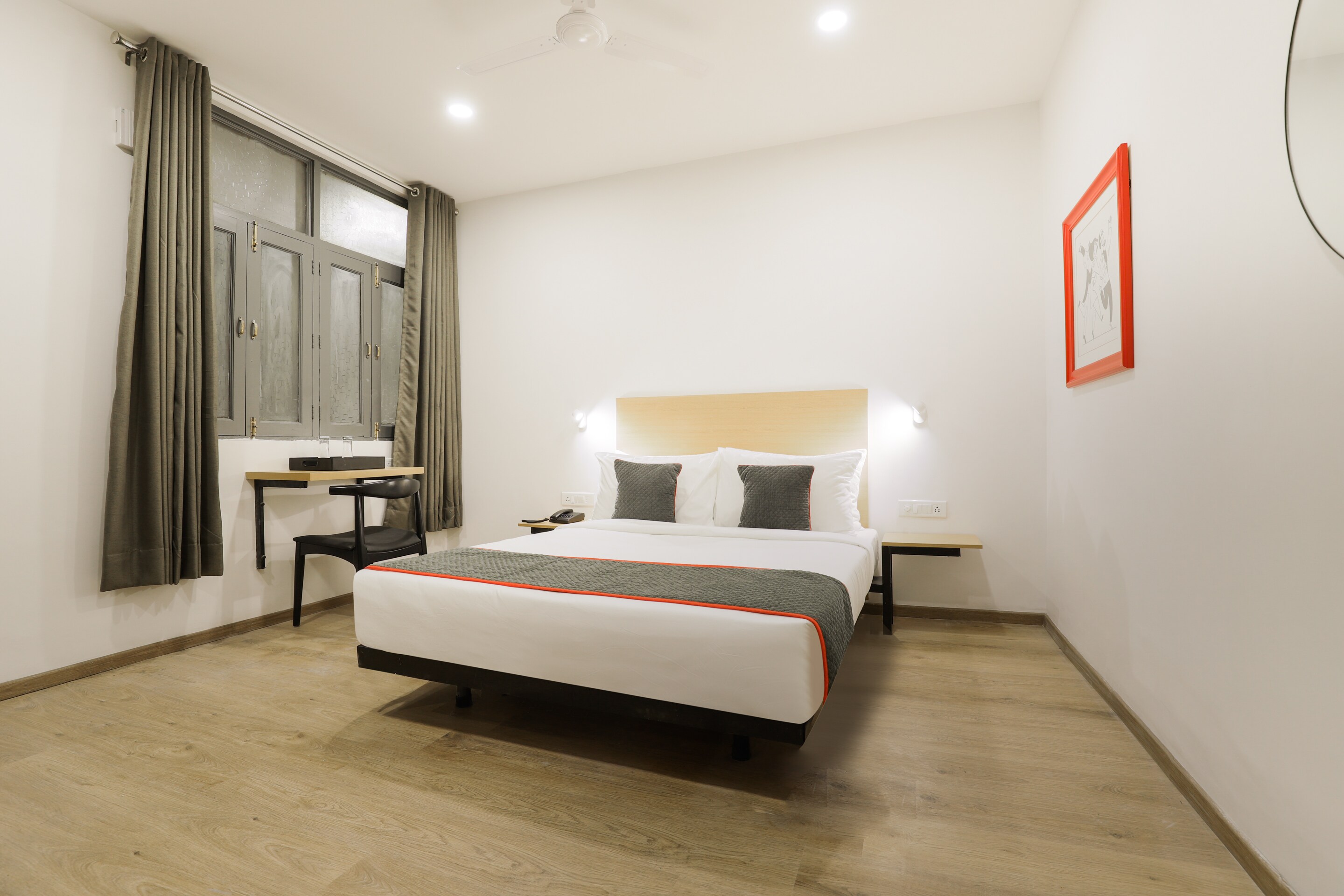 OYO Townhouse 340 JAGEER PALACE, New Delhi 3