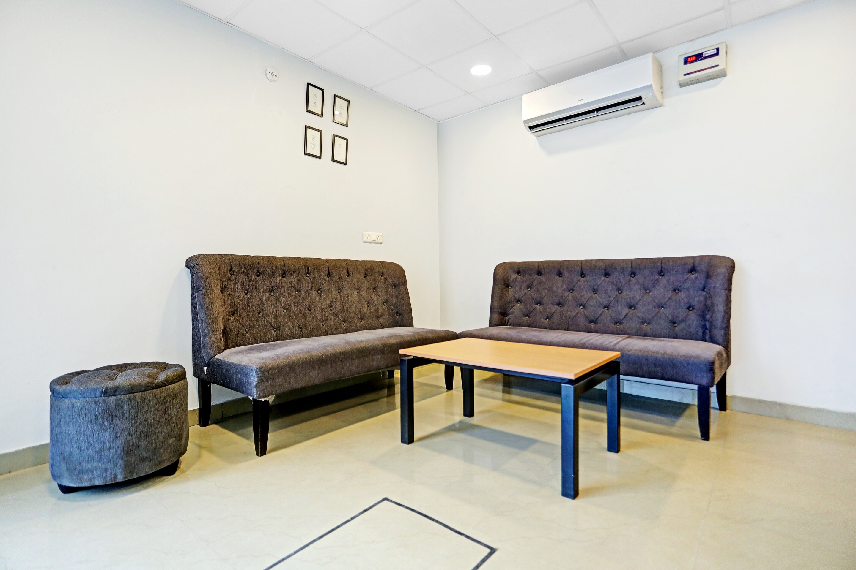 Collection O 75497 Agniv Residency, New Delhi 2